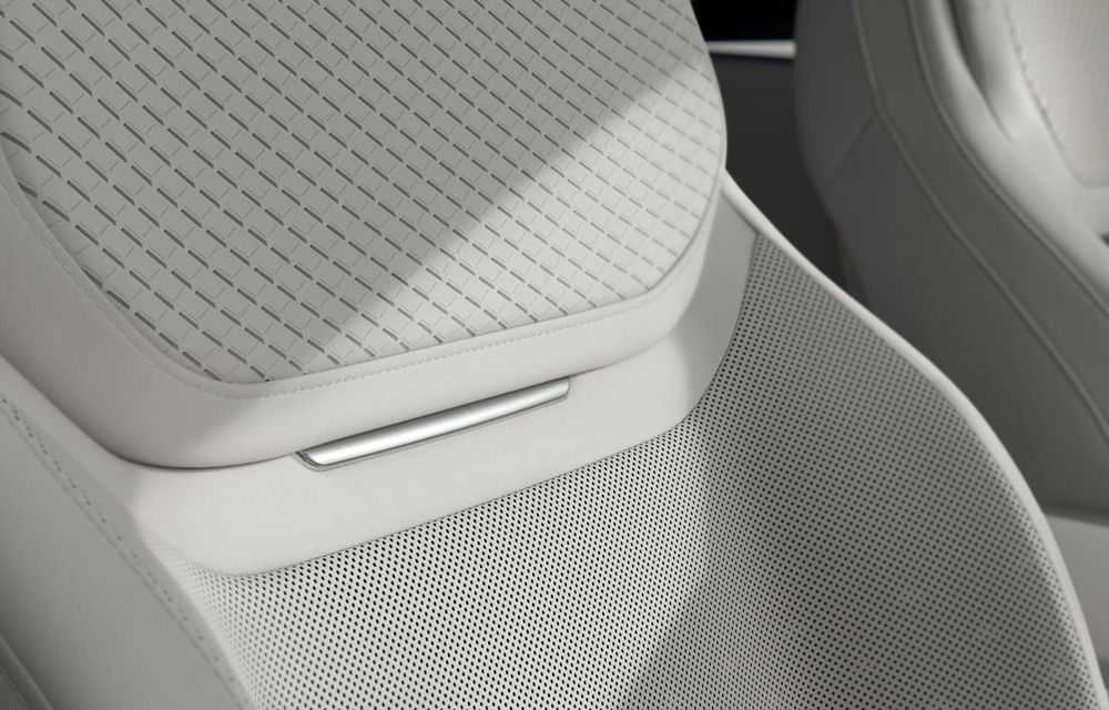 Noul Range Rover SV Ultra: cel mai luxos Range Rover din istorie, disponibil doar prin invitație - Poza 18