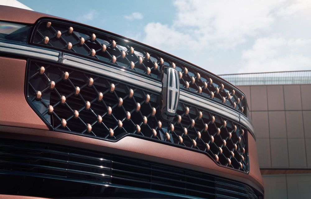 Lincoln: model unicat Navigator creat special pentru Serena Williams - Poza 2