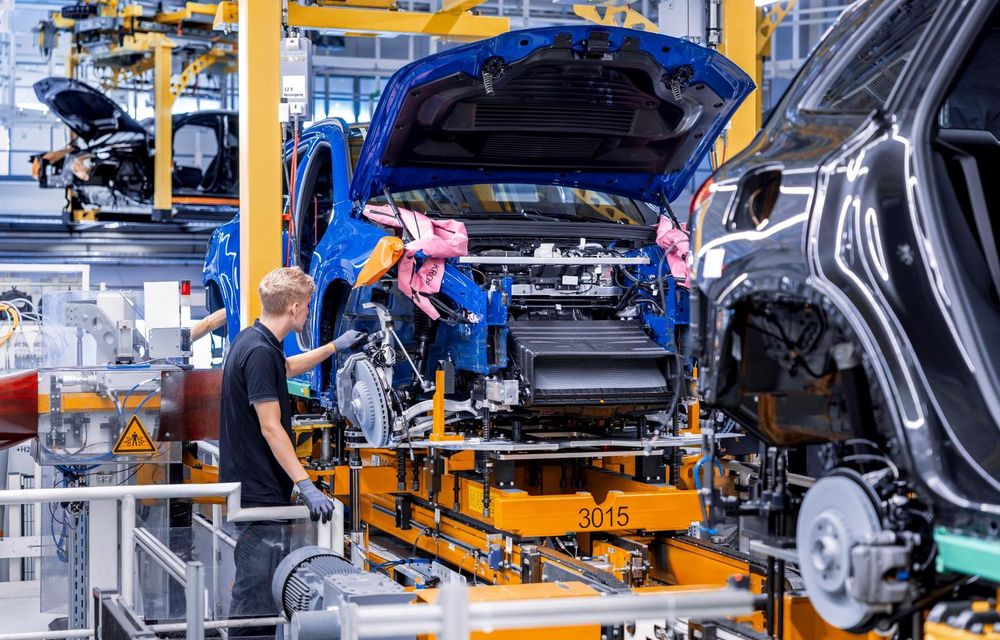 Noul Mercedes-Benz GLC electric a intrat în producție la uzina din Bremen - Poza 1