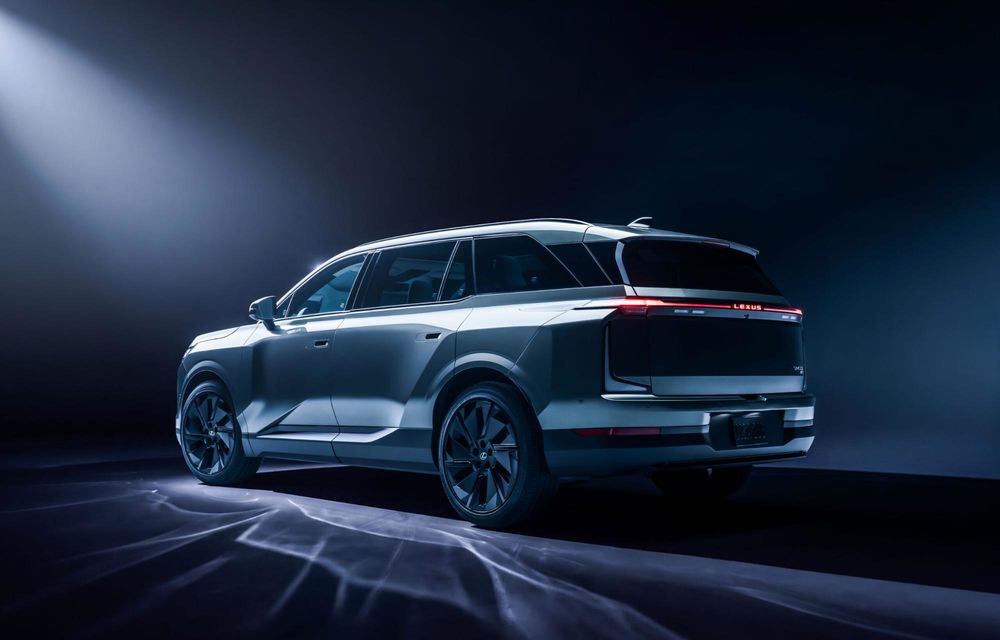 Noul Lexus TZ, primul SUV electric cu 6 locuri al mărcii: simulează sunetele unui motor V10 - Poza 6