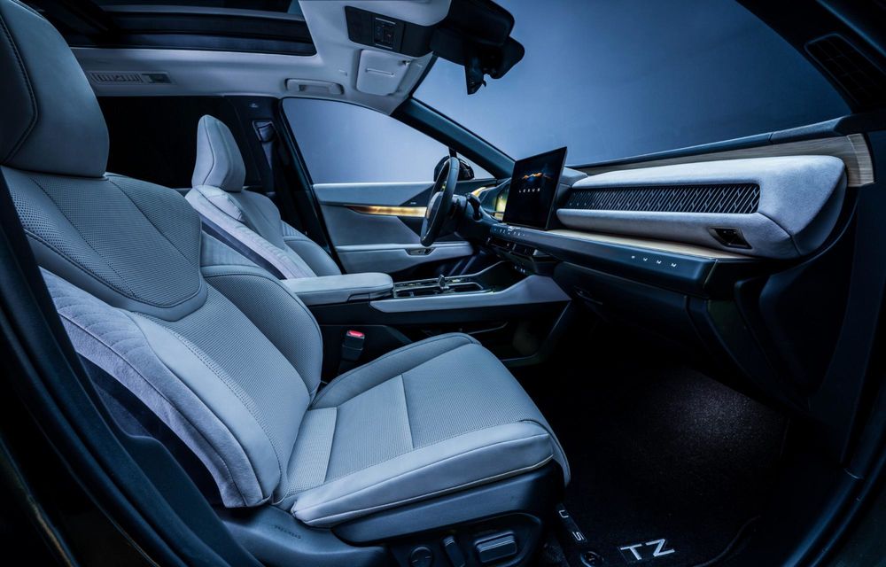 Noul Lexus TZ, primul SUV electric cu 6 locuri al mărcii: simulează sunetele unui motor V10 - Poza 10