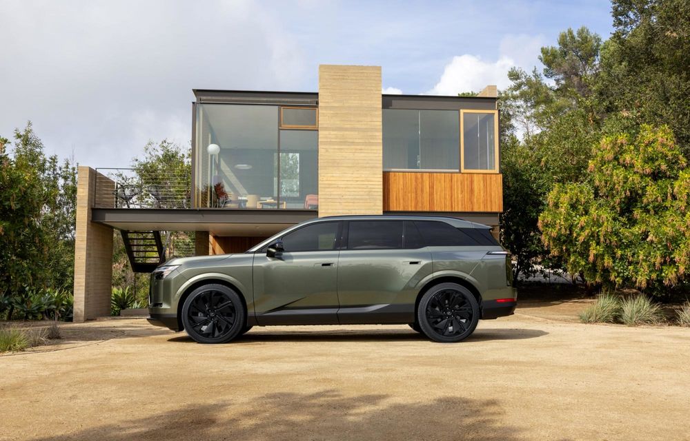 Noul Lexus TZ, primul SUV electric cu 6 locuri al mărcii: simulează sunetele unui motor V10 - Poza 23