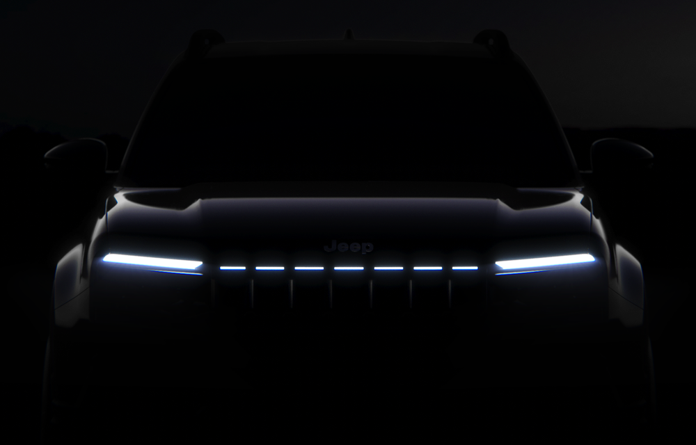 O nouă imagine cu viitorul Jeep Avenger facelift: grilă frontală iluminată - Poza 1