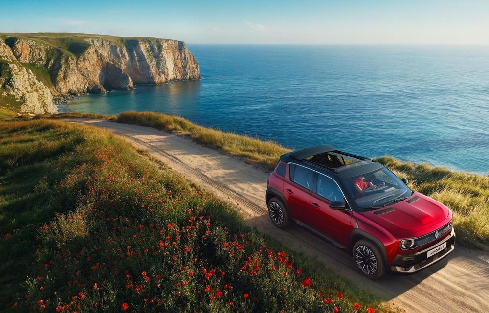 Noul Renault 4 Plein Sud: versiune cu plafon retractabil din pânză - Poza 1