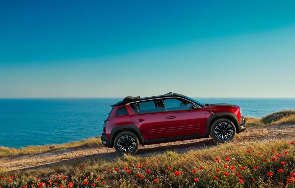 Noul Renault 4 Plein Sud: versiune cu plafon retractabil din pânză - Poza 7