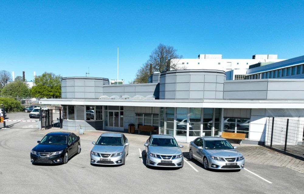 Ultimele exemplare Saab construite, scoase la licitație - Poza 1