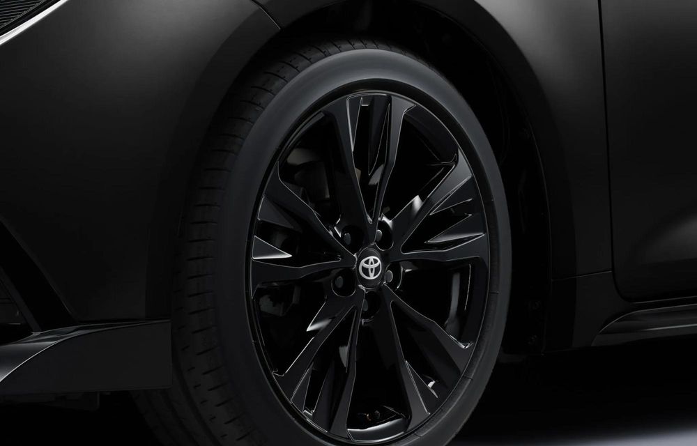 Toyota marchează 60 de ani de Corolla prin lansarea unor versiuni aniversare în Japonia - Poza 5