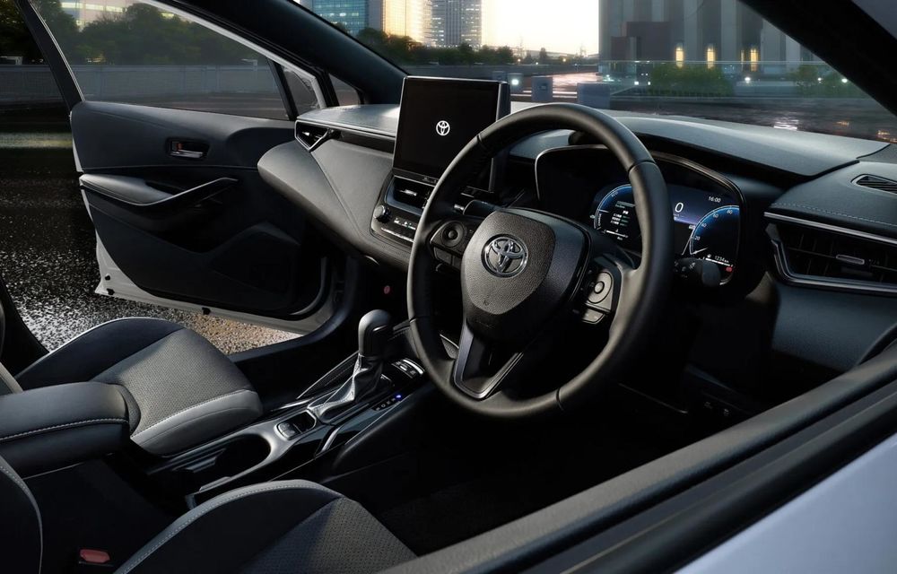 Toyota marchează 60 de ani de Corolla prin lansarea unor versiuni aniversare în Japonia - Poza 8
