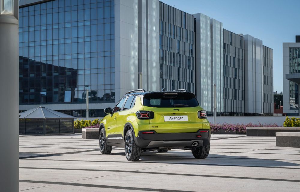 Noul Jeep Avenger facelift: design revizuit și motorizare nouă - Poza 50