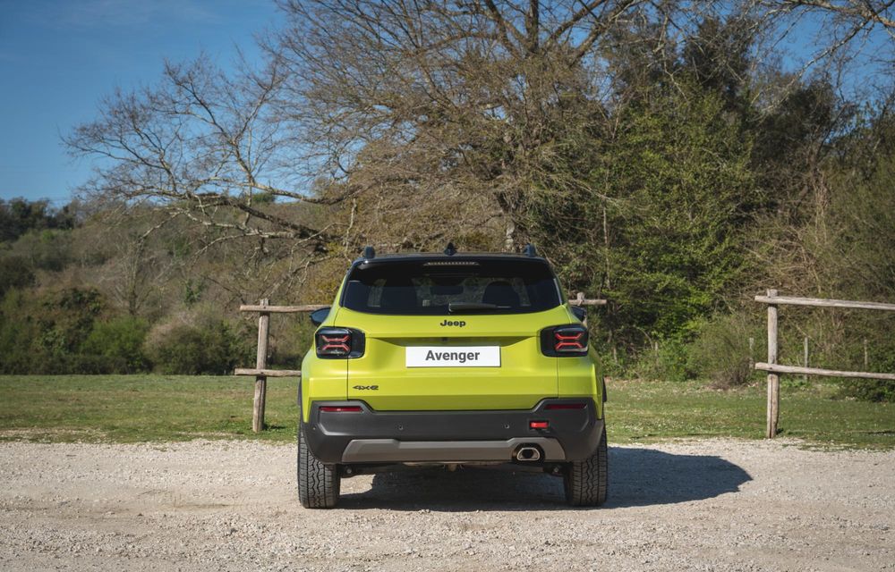 Noul Jeep Avenger facelift: design revizuit și motorizare nouă - Poza 52
