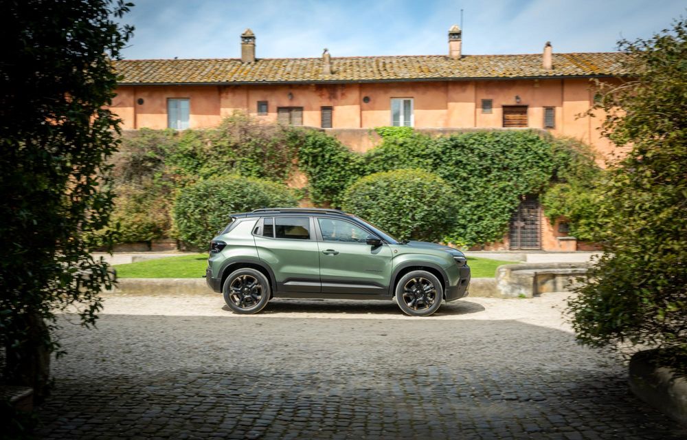Noul Jeep Avenger facelift: design revizuit și motorizare nouă - Poza 87