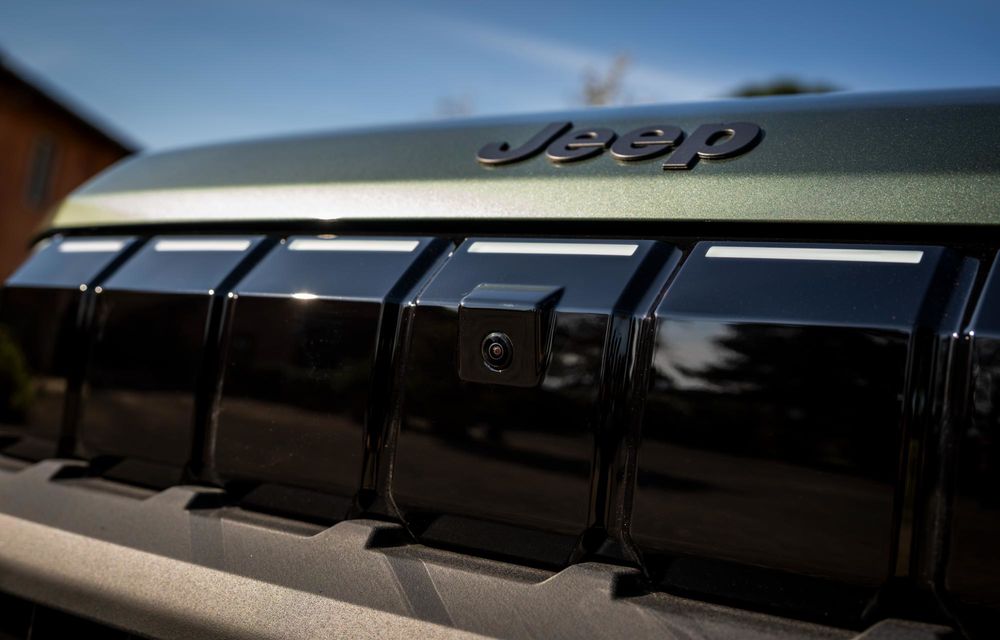 Noul Jeep Avenger facelift: design revizuit și motorizare nouă - Poza 89