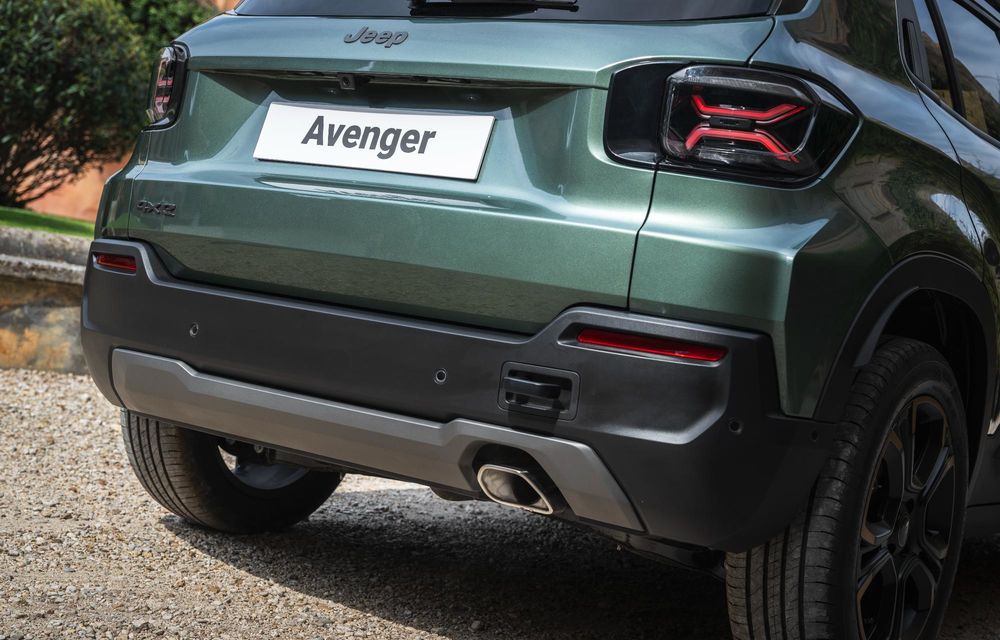 Noul Jeep Avenger facelift: design revizuit și motorizare nouă - Poza 92