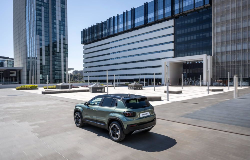 Noul Jeep Avenger facelift: design revizuit și motorizare nouă - Poza 8