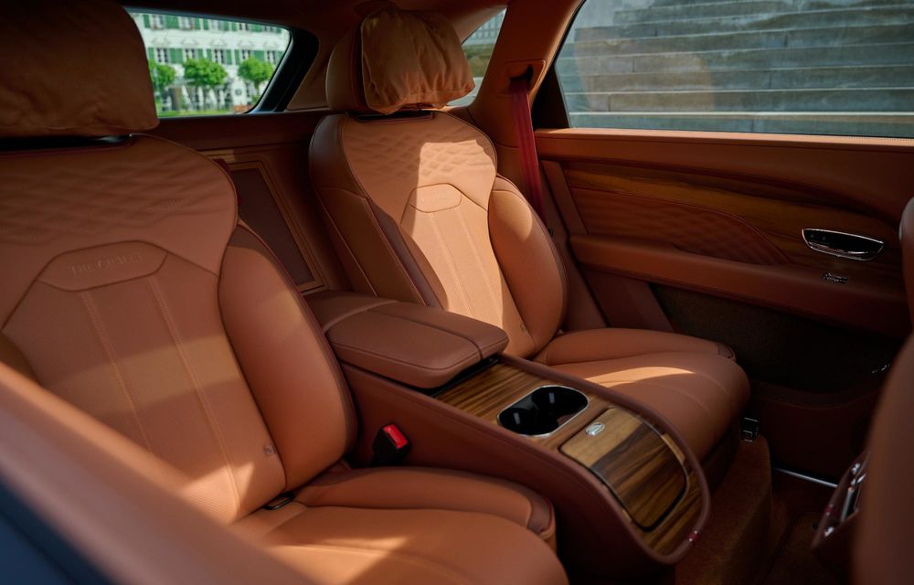 Bentley Bentayga EWB Chalet Edition: ediție specială în colaborare cu un influencer - Poza 9 Bentley Bentayga EWB Chalet Edition: ediție specială în colaborare cu un influencer - Poza 9