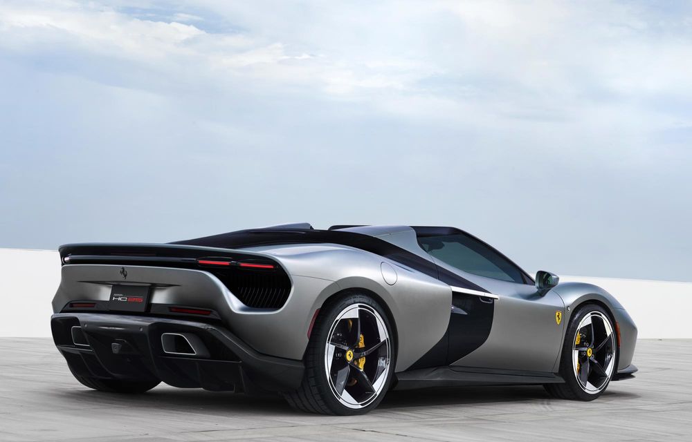 Noul Ferrari HC25: exemplar unicat cu motor V8 pur termic - Poza 8