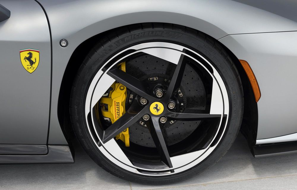 Noul Ferrari HC25: exemplar unicat cu motor V8 pur termic - Poza 15