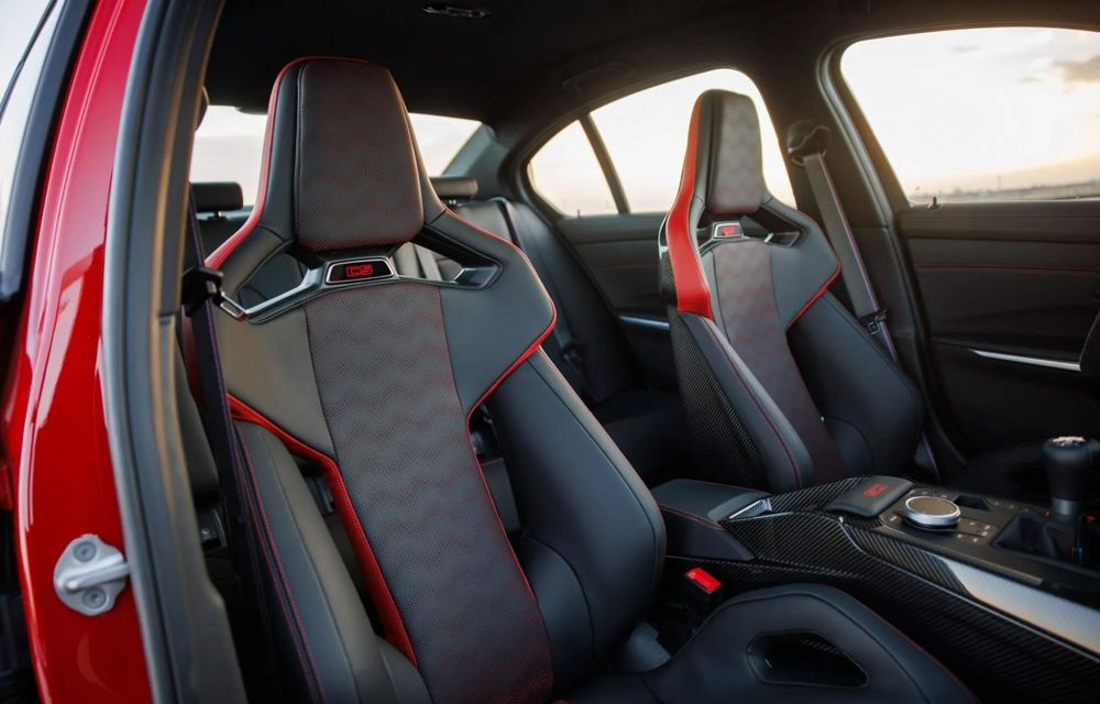BMW M3 CS Handschalter: ediție limitată cu transmisie manuală și roți motrice spate - Poza 9