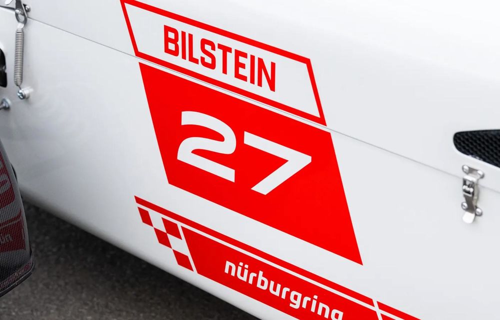 Caterham Seven Nürburgring Edition: ediție limitată aniversară pentru legendarul circuit - Poza 5 Caterham Seven Nürburgring Edition: ediție limitată aniversară pentru legendarul circuit - Poza 5