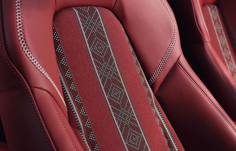 Porsche 911 Turbo S Sadu Edition: ediție limitată la doar 20 de exemplare - Poza 14 Porsche 911 Turbo S Sadu Edition: ediție limitată la doar 20 de exemplare - Poza 14