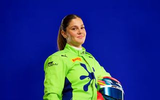 Zoe Florescu Potolea, prima femeie-pilot din România în F1 Academy Zoe Florescu Potolea, prima femeie-pilot din România în F1 Academy
