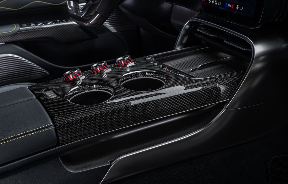 Noul Mercedes-AMG GT 4-Door Coupe: model electric cu 1170 CP - Poza 20