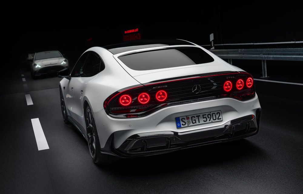 Noul Mercedes-AMG GT 4-Door Coupe: model electric cu 1170 CP - Poza 38