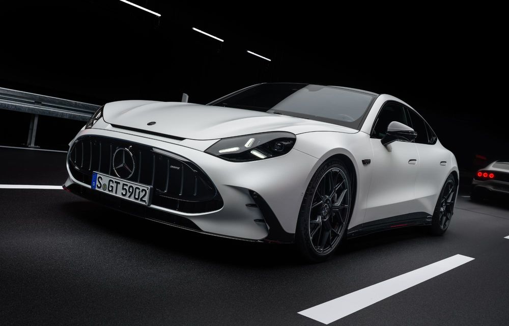 Noul Mercedes-AMG GT 4-Door Coupe: model electric cu 1170 CP - Poza 33