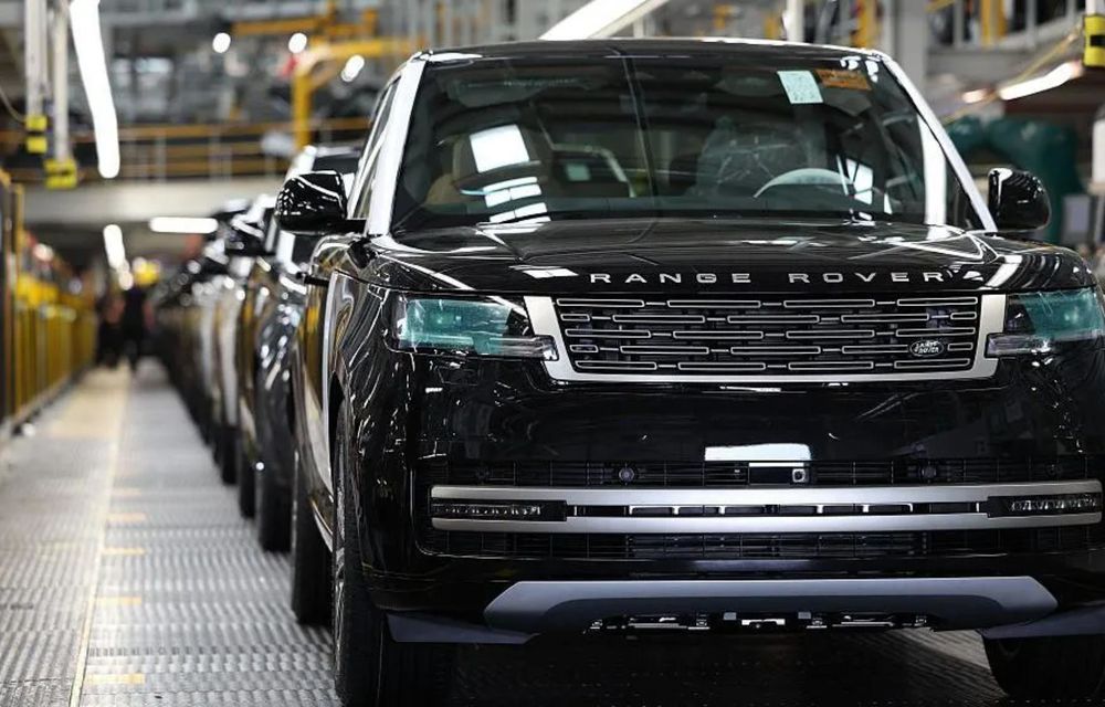 Stellantis și Jaguar Land Rover analizează dezvoltarea comună de modele pentru piața din SUA - Poza 2 Stellantis și Jaguar Land Rover analizează dezvoltarea comună de modele pentru piața din SUA - Poza 2