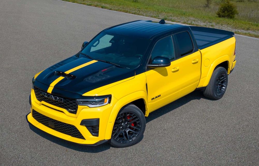 Noul Ram 1500 Bumble Bee: pick-up de performanță cu motor V8 de 777 CP - Poza 3 Noul Ram 1500 Bumble Bee: pick-up de performanță cu motor V8 de 777 CP - Poza 3
