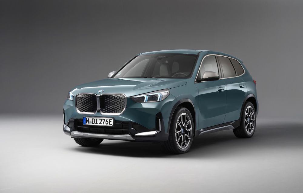 BMW pune pauză producției lui iX1 din cauza lipsei de jante - Poza 1 BMW pune pauză producției lui iX1 din cauza lipsei de jante - Poza 1