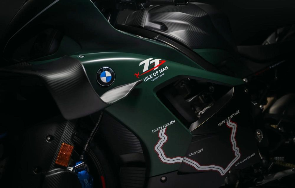 BMW lansează M 1000 RR Isle of Man TT Edition pentru aniversarea de 115 ani a celebrei curse - Poza 10 BMW lansează M 1000 RR Isle of Man TT Edition pentru aniversarea de 115 ani a celebrei curse - Poza 10