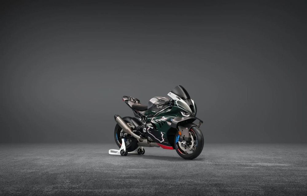 BMW lansează M 1000 RR Isle of Man TT Edition pentru aniversarea de 115 ani a celebrei curse - Poza 1 BMW lansează M 1000 RR Isle of Man TT Edition pentru aniversarea de 115 ani a celebrei curse - Poza 1