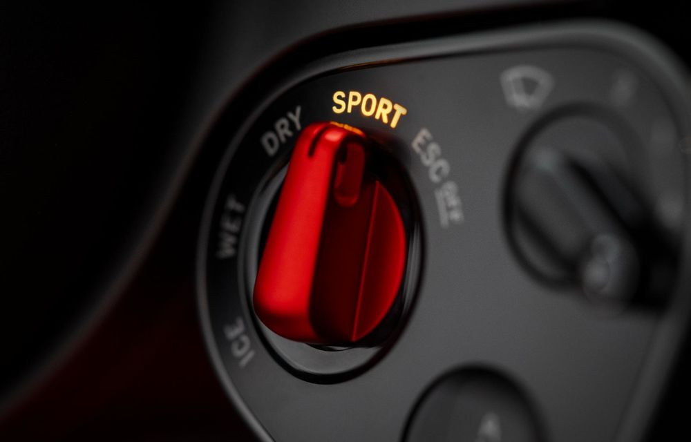OFICIAL: Primul Ferrari electric este aici. Luce vine cu 1.050 CP și 530 km autonomie - Poza 16 OFICIAL: Primul Ferrari electric este aici. Luce vine cu 1.050 CP și 530 km autonomie - Poza 16