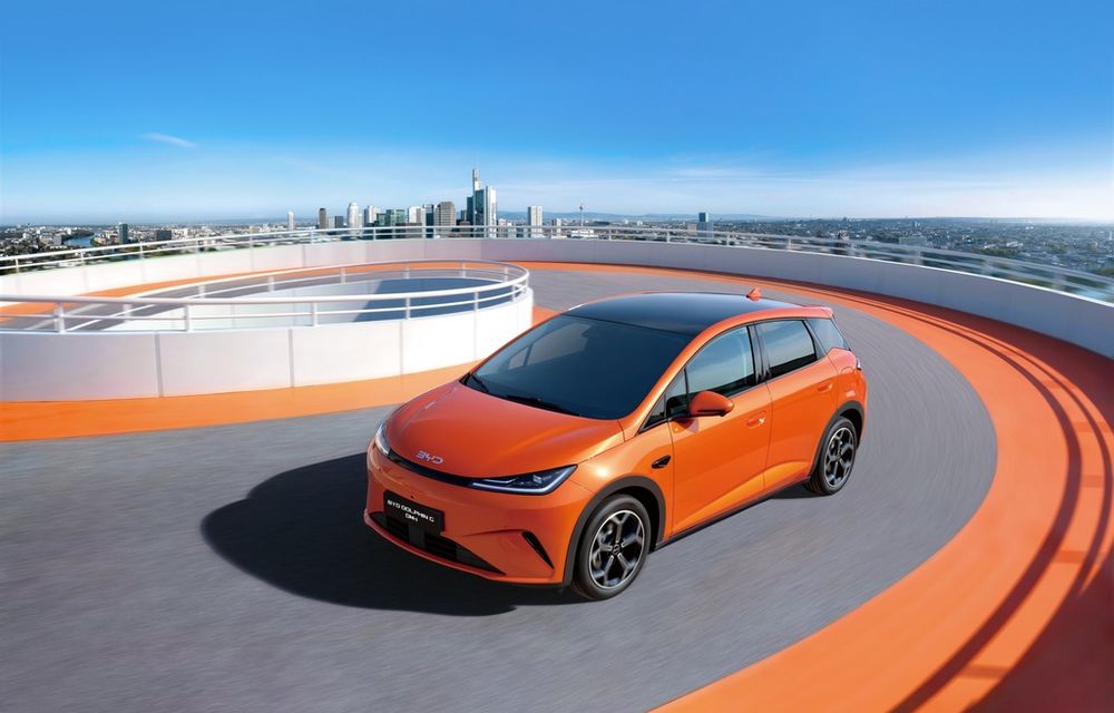 Noul BYD Dolphin G: plug-in hybrid de segment B cu peste 1.000 km autonomie totală - Poza 3 Noul BYD Dolphin G: plug-in hybrid de segment B cu peste 1.000 km autonomie totală - Poza 3