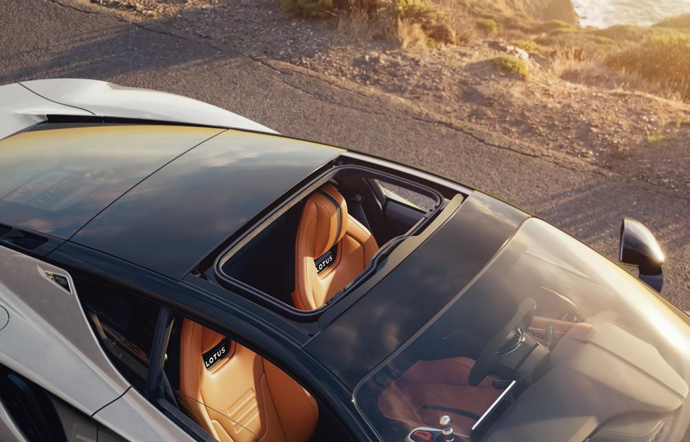 Lotus prezintă cel mai puternic Emira de până acum: 2.0 turbo cu 420 CP - Poza 10 Lotus prezintă cel mai puternic Emira de până acum: 2.0 turbo cu 420 CP - Poza 10