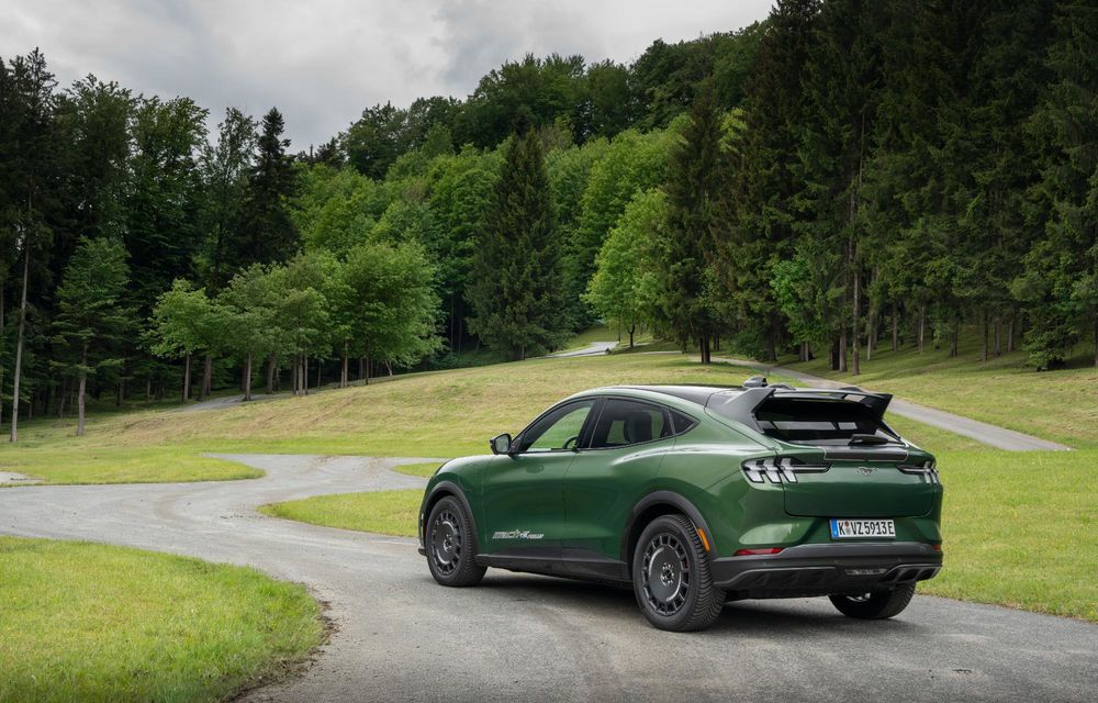 REPORTAJ: Am aflat planurile Ford pentru Europa pe circuitul Salzburgring din Austria - Poza 39 REPORTAJ: Am aflat planurile Ford pentru Europa pe circuitul Salzburgring din Austria - Poza 39