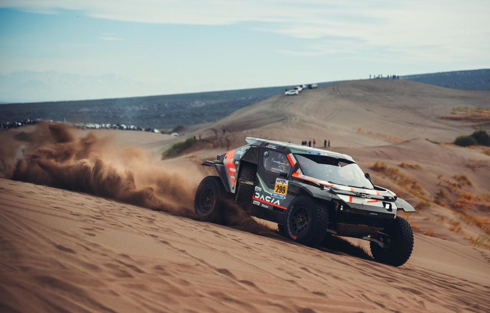 Desafio Ruta 40: Dacia Sandriders urcă pe podium după a 3-a etapă a raliului - Poza 1 Desafio Ruta 40: Dacia Sandriders urcă pe podium după a 3-a etapă a raliului - Poza 1