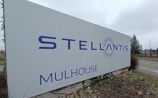 Stellantis va investi un miliard de euro pentru a produce mașini electrice în Franța