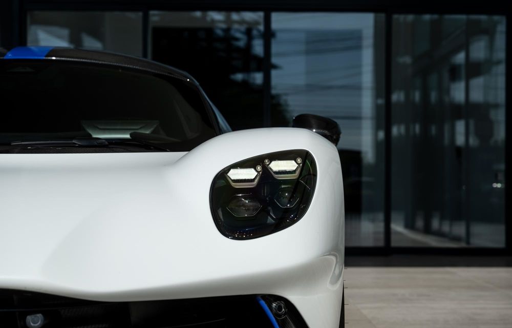 Compania Holand Automotive Group devine importator oficial Aston Martin în România - Poza 3 Compania Holand Automotive Group devine importator oficial Aston Martin în România - Poza 3