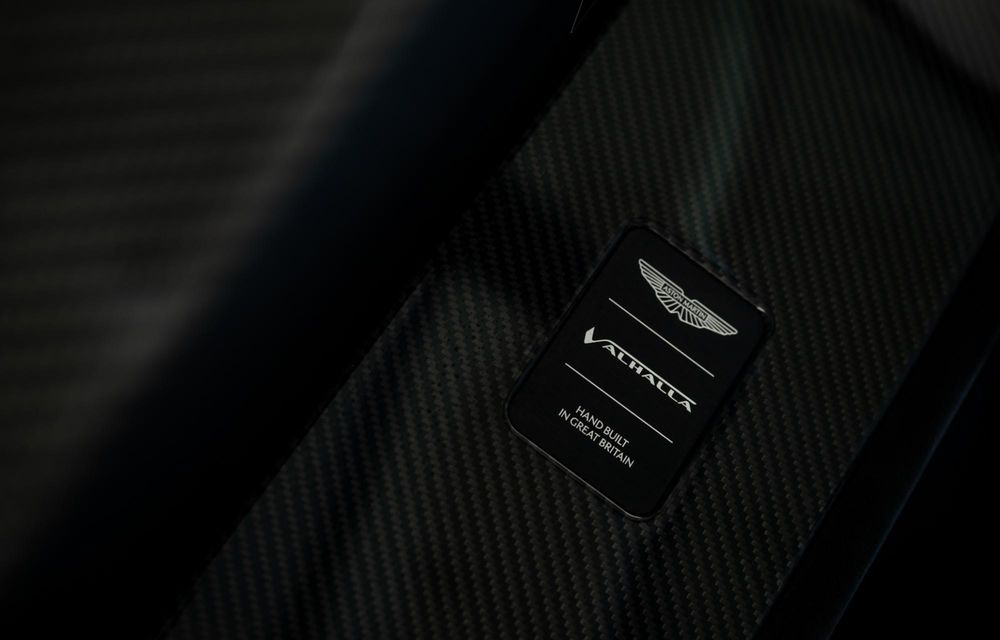 Compania Holand Automotive Group devine importator oficial Aston Martin în România - Poza 22 Compania Holand Automotive Group devine importator oficial Aston Martin în România - Poza 22