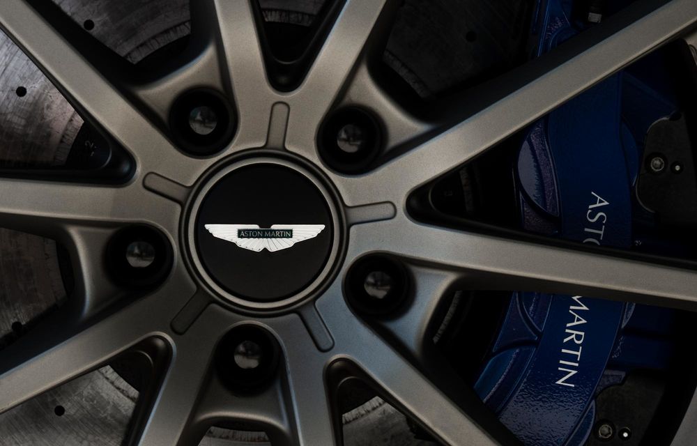 Compania Holand Automotive Group devine importator oficial Aston Martin în România - Poza 2 Compania Holand Automotive Group devine importator oficial Aston Martin în România - Poza 2
