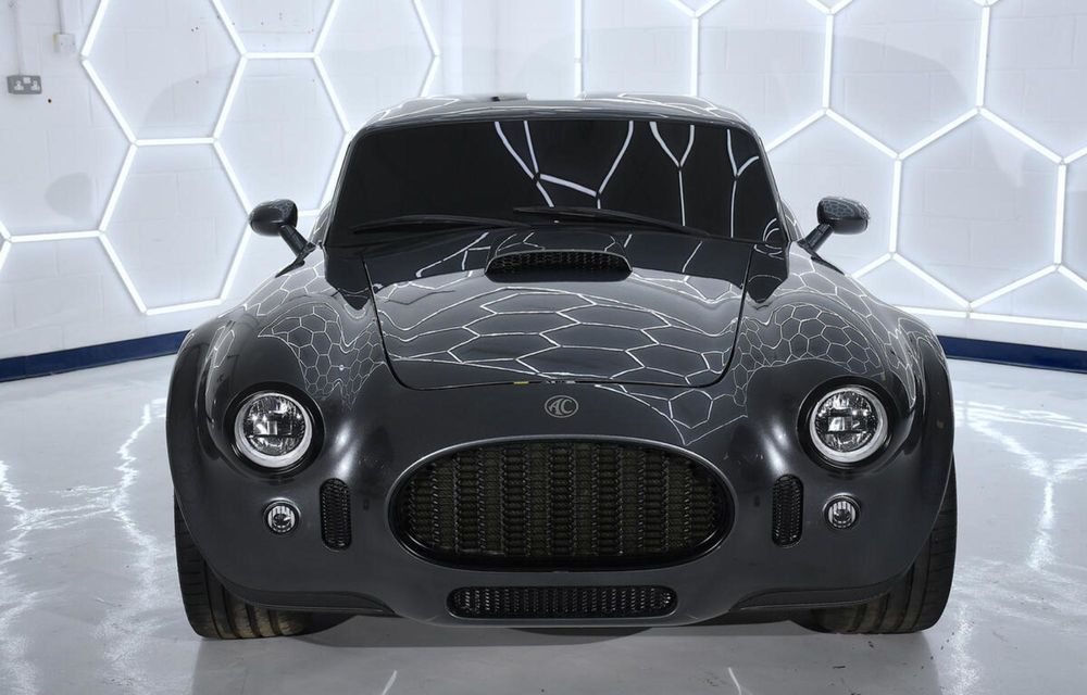 Noul AC Cobra GT Coupe: motor V8 de 800 de cai putere - Poza 2
