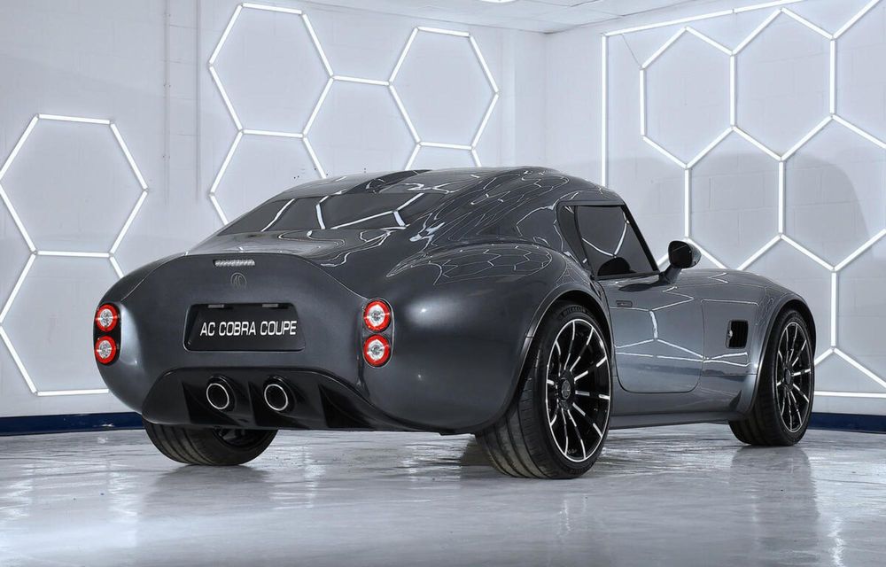 Noul AC Cobra GT Coupe: motor V8 de 800 de cai putere - Poza 3