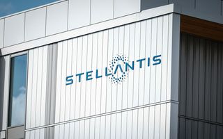 Stellantis: recheamă pentru peste 419.000 de vehicule în SUA din cauza airbag-urilor laterale Stellantis: recheamă pentru peste 419.000 de vehicule în SUA din cauza airbag-urilor laterale