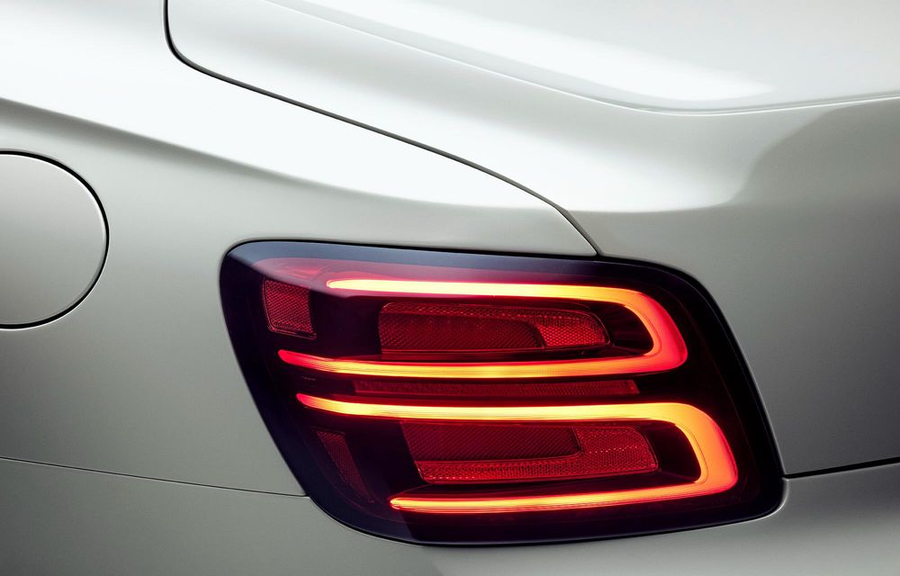 Noul Bentley Flying Spur: design nou al farurilor și versiune de performanță S - Poza 21