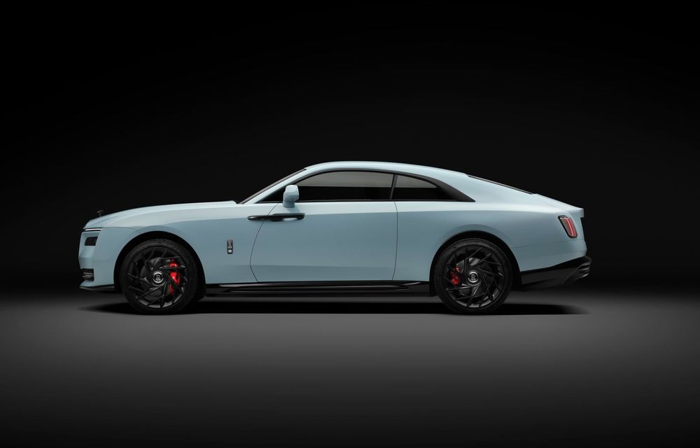 Noul Rolls-Royce Spectre Series II: autonomie mărită cu 18% - Poza 15