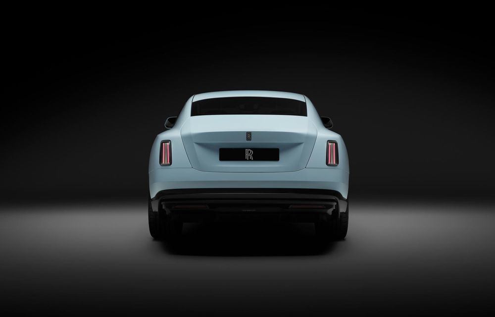 Noul Rolls-Royce Spectre Series II: autonomie mărită cu 18% - Poza 17