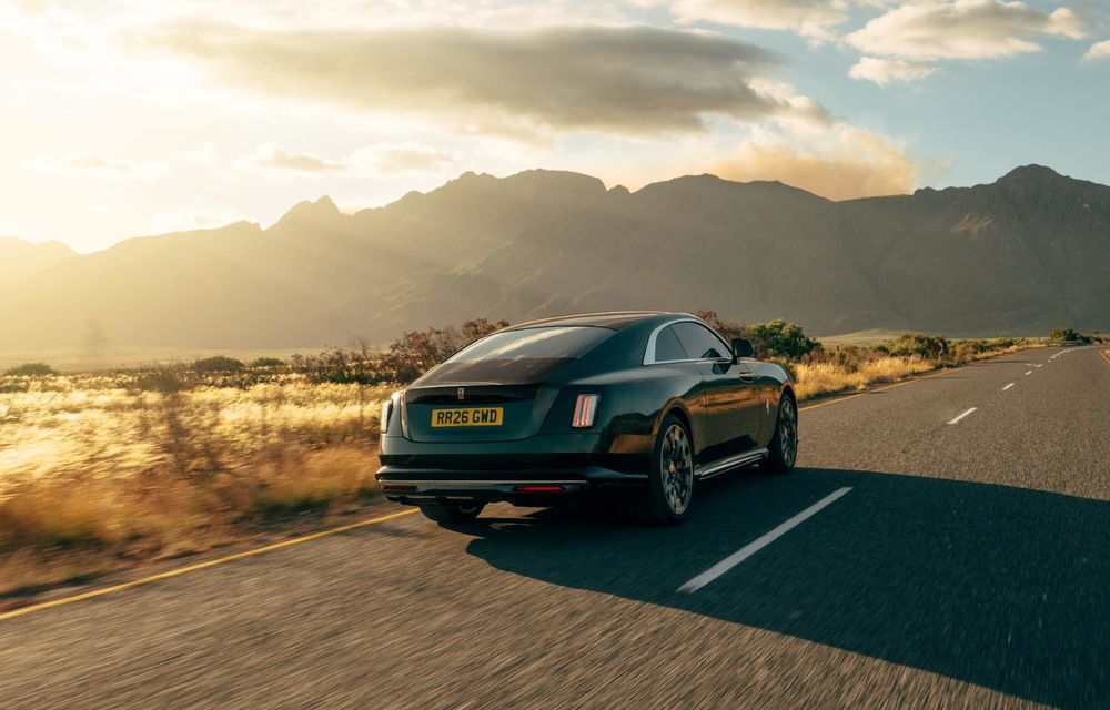 Noul Rolls-Royce Spectre Series II: autonomie mărită cu 18% - Poza 20