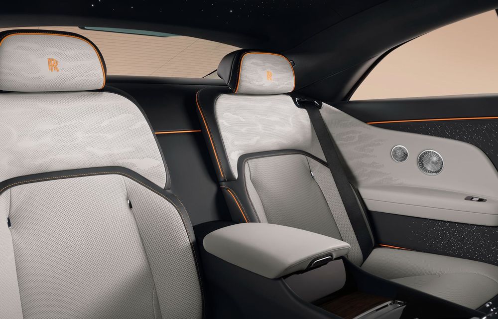 Noul Rolls-Royce Spectre Series II: autonomie mărită cu 18% - Poza 42